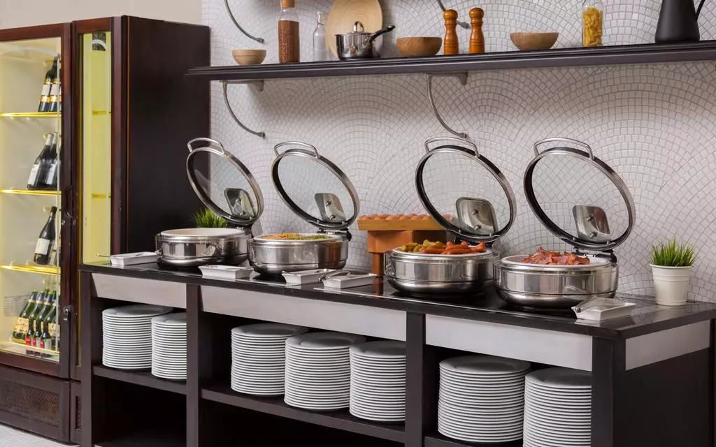 هتل کورت یارد بای ماریوت واسیلی وسکی سنت پترزبورگ - مهرپرواز